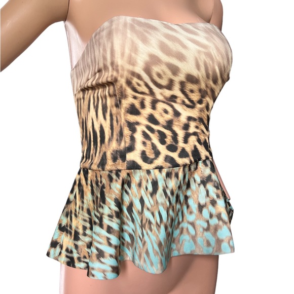 GUESS BY MARCIANO FADE AWAY LEOPARD PEPLUM TOP - Picture 4 of 9